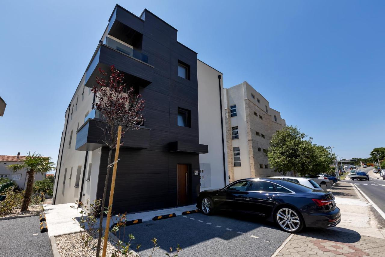 Lux Apartment Dolce Vita - Private Hottub Makarska Eksteriør billede
