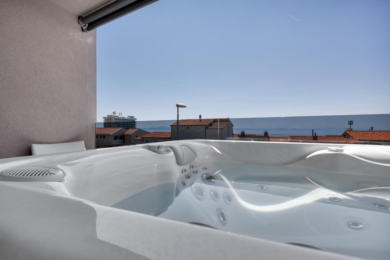Lux Apartment Dolce Vita - Private Hottub Makarska Eksteriør billede