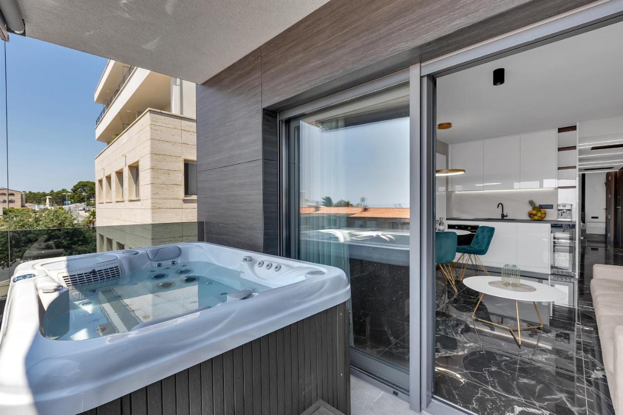 Lux Apartment Dolce Vita - Private Hottub Makarska Eksteriør billede