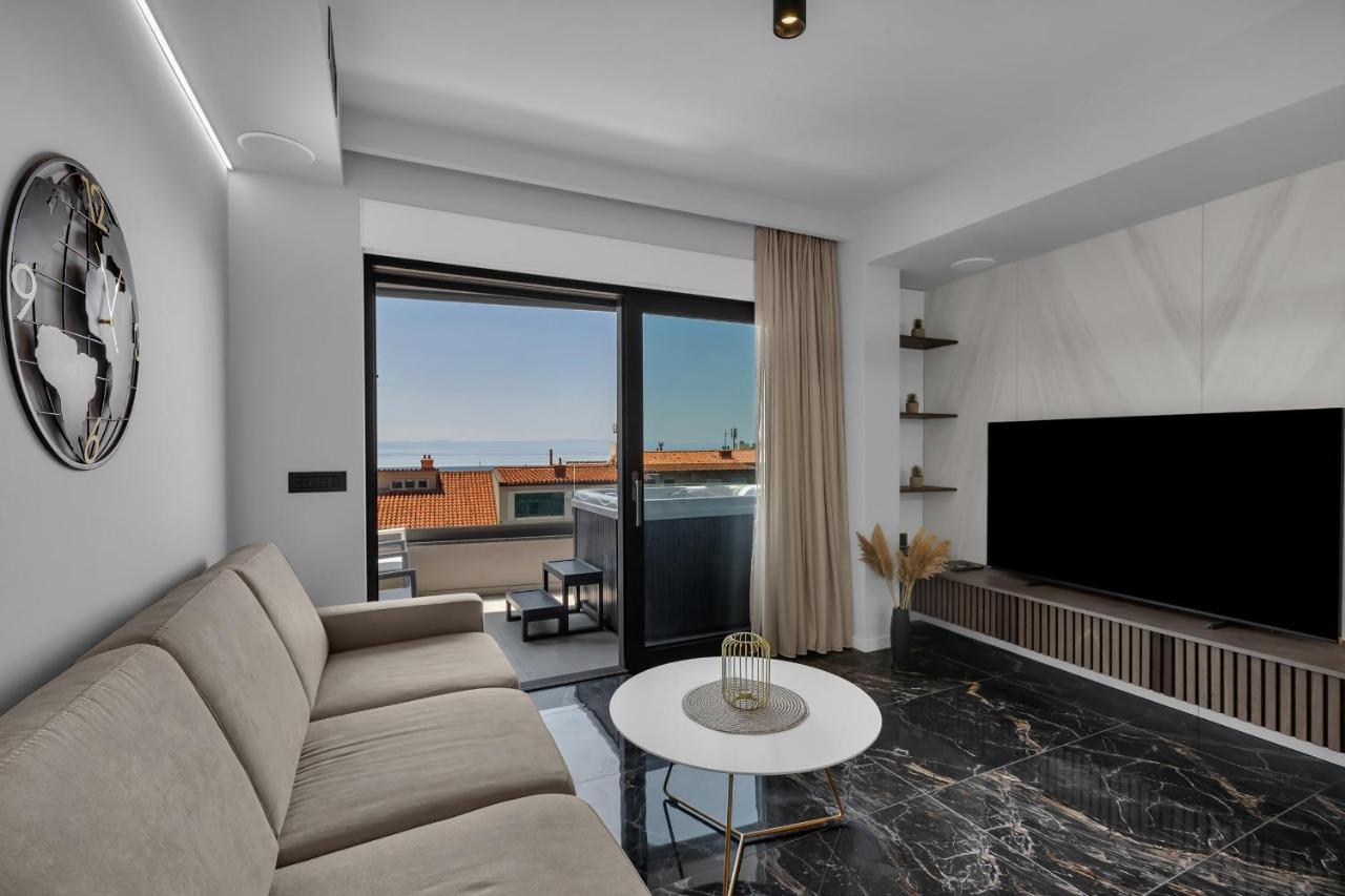 Lux Apartment Dolce Vita - Private Hottub Makarska Eksteriør billede