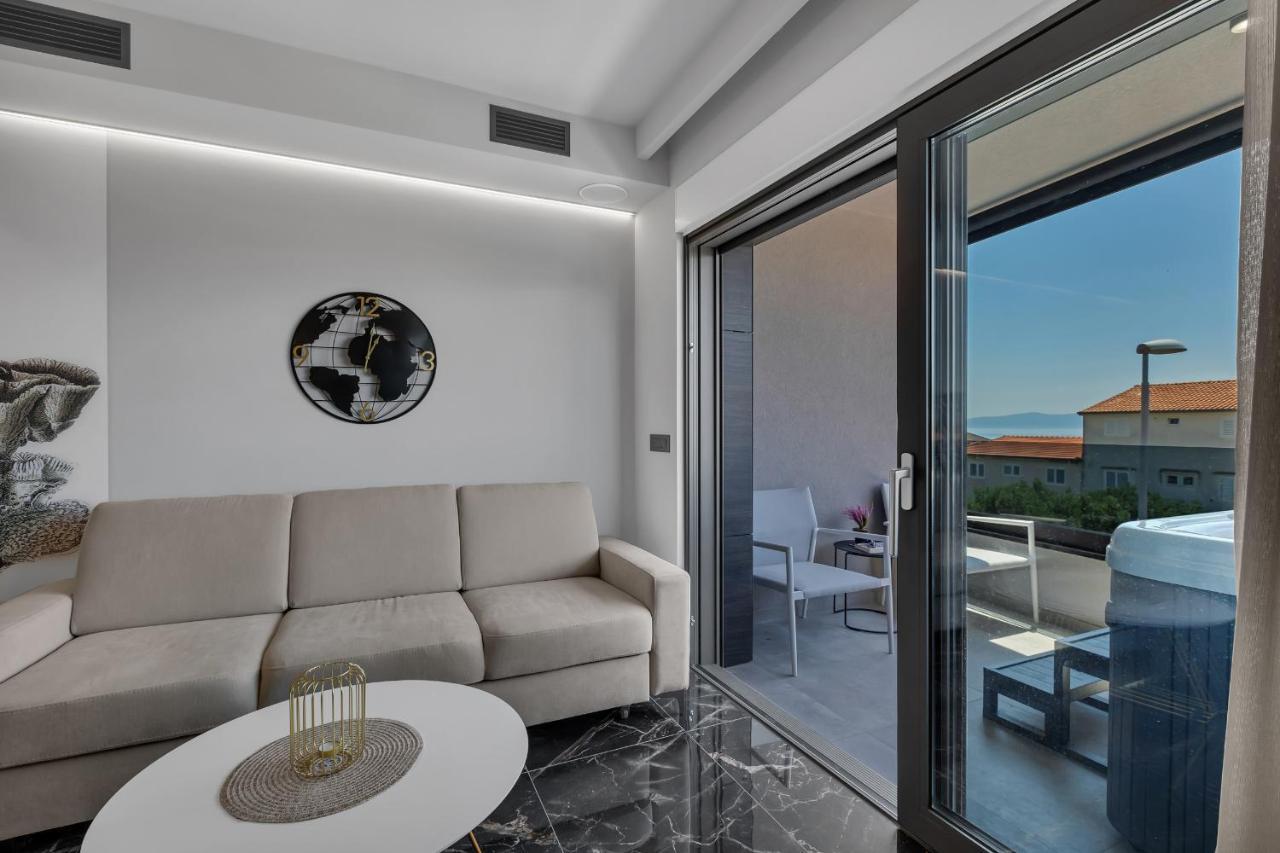 Lux Apartment Dolce Vita - Private Hottub Makarska Eksteriør billede